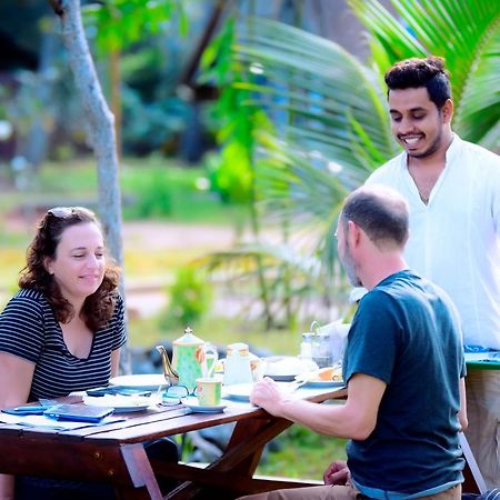 Coco Village Hotel チラウ エクステリア 写真